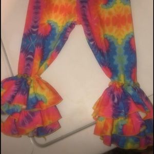 Tie dye bell bottoms!!